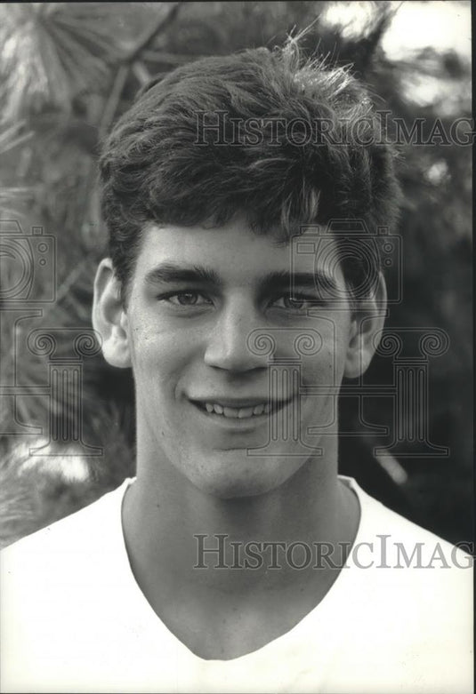 1990 Press Photo Peter Neels, Catholic Memorial High School, Wisconsin - Historic Images