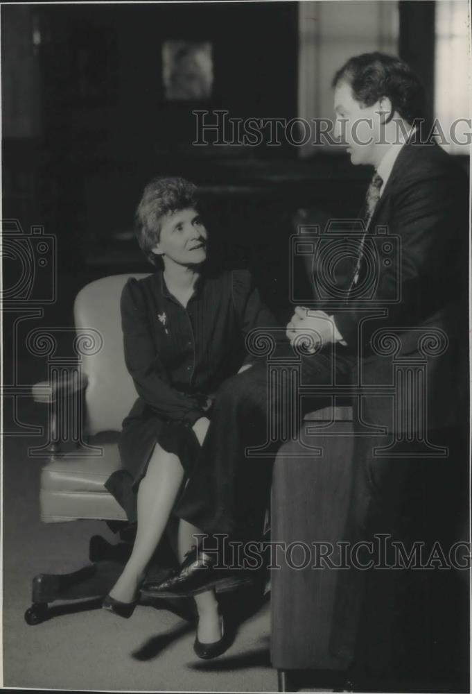 1989 Press Photo Sandra Hoeh-Lyon, alderman turned sanitation superintendent - Historic Images