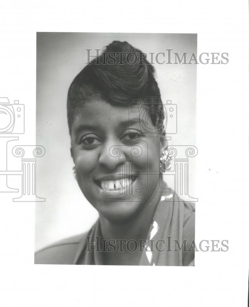 1994 Press Photo Shirley Owens, Greater Milwaukee Educational Trust - mjb72323 - Historic Images