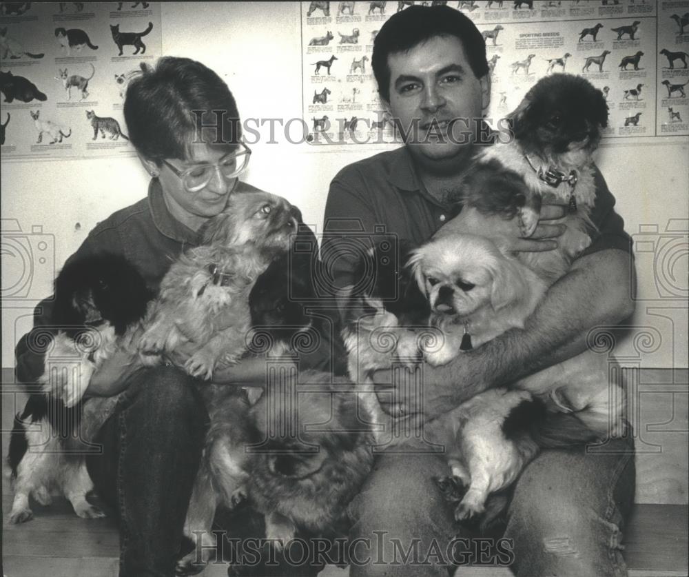 1991 Press Photo Sue Taney &amp; husband, co-manager, Ozaukee Humane Society, Wisc. - Historic Images