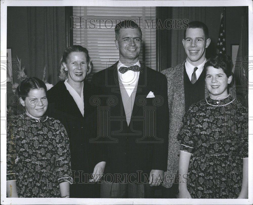 1956 Press Photo Gov G Mennen Williams' Family - RRV45385 - Historic Images