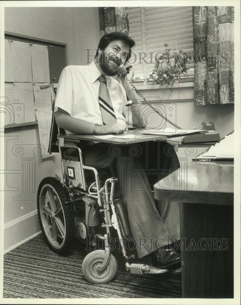 1980 Press Photo Dan Johnson director of Society&#39;s Assets - mjb76777 - Historic Images