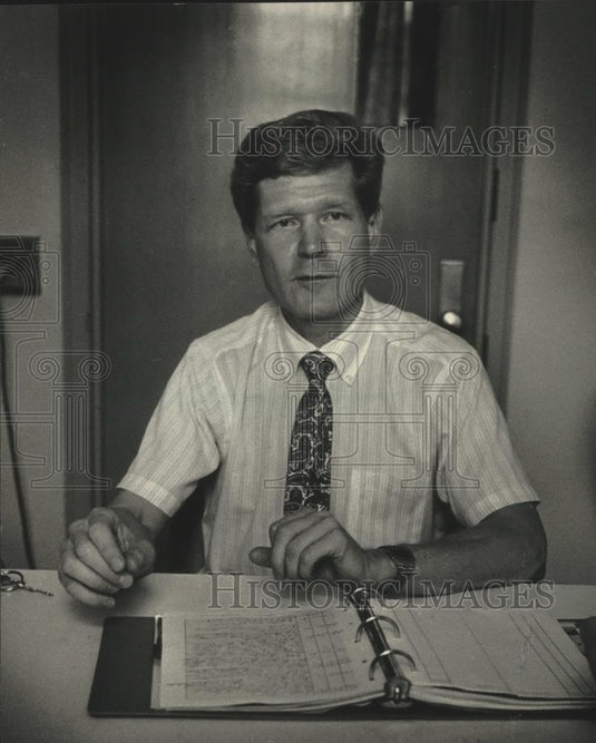 1988 Press Photo Paul Bandow "Insanity series" - mjb77923 - Historic Images