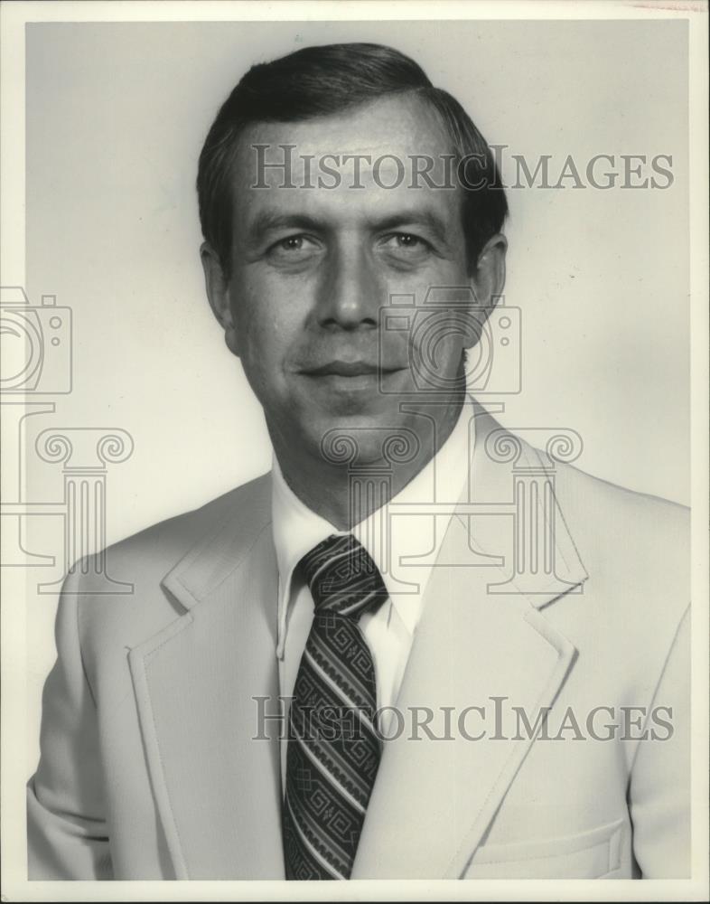 1986 Press Photo Lawrence J. Nelson, Milwaukee FBI Bureau Chief - mjb78040 - Historic Images