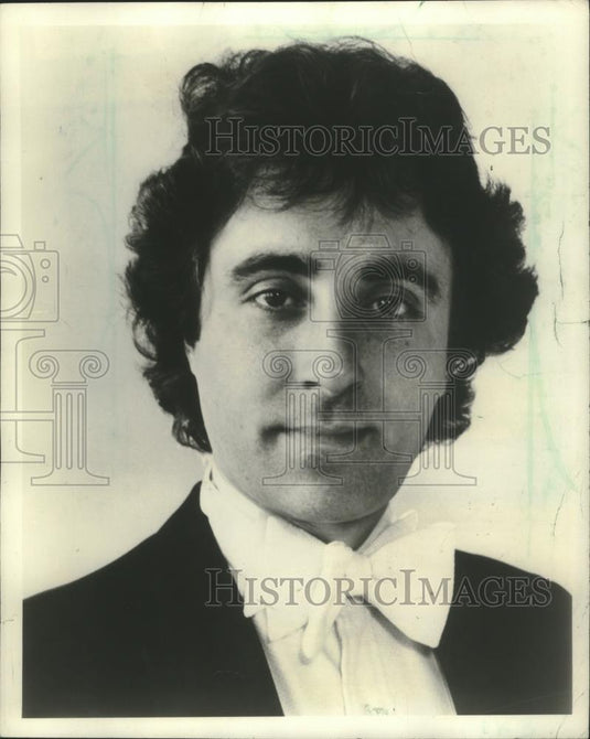 1982 Press Photo Milwaukee Symphony's violinist Paul Polivnick - mjb78062 - Historic Images
