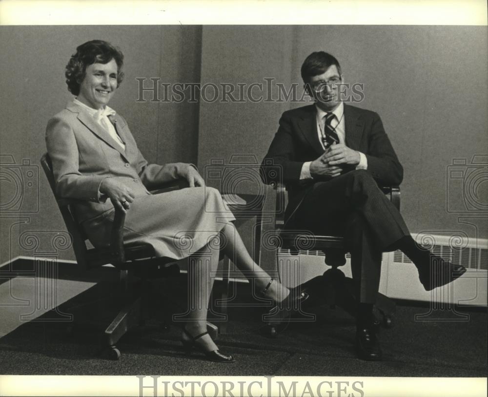 1982 Press Photo Robert M. O&#39;Neil &amp; Mary Knudten, University of Wisconsin - Historic Images