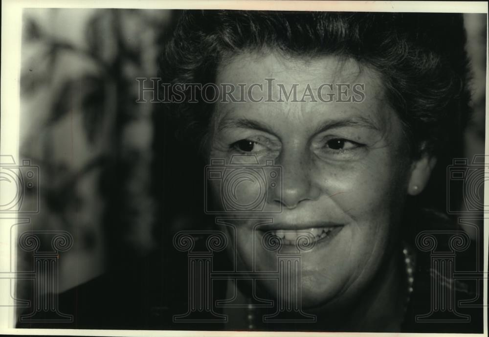 1989 Press Photo Rosalind Runcie, wife of Archbishop Robert Runcie, Milwaukee - Historic Images