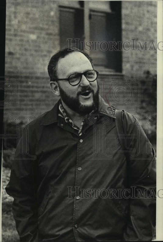 1977 Press Photo Professor Psychologist Arnold Kaufmann, University of Wisconsin - Historic Images