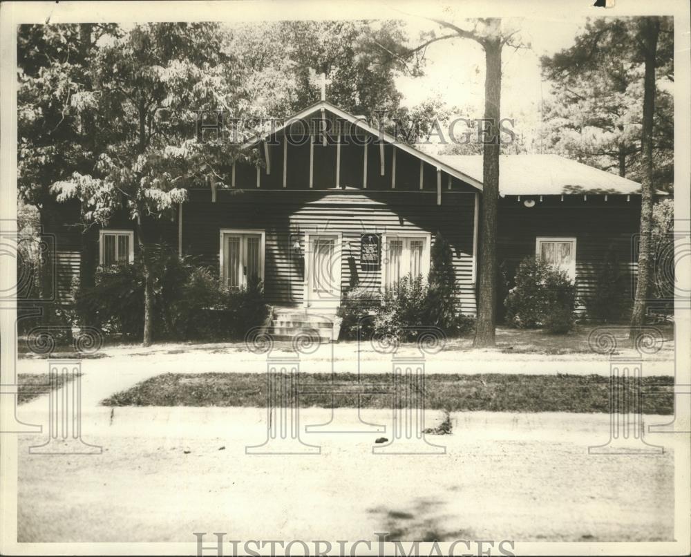 Press Photo All Saints Episcopal Church in Homewood, Alabama - abna11123 - Historic Images