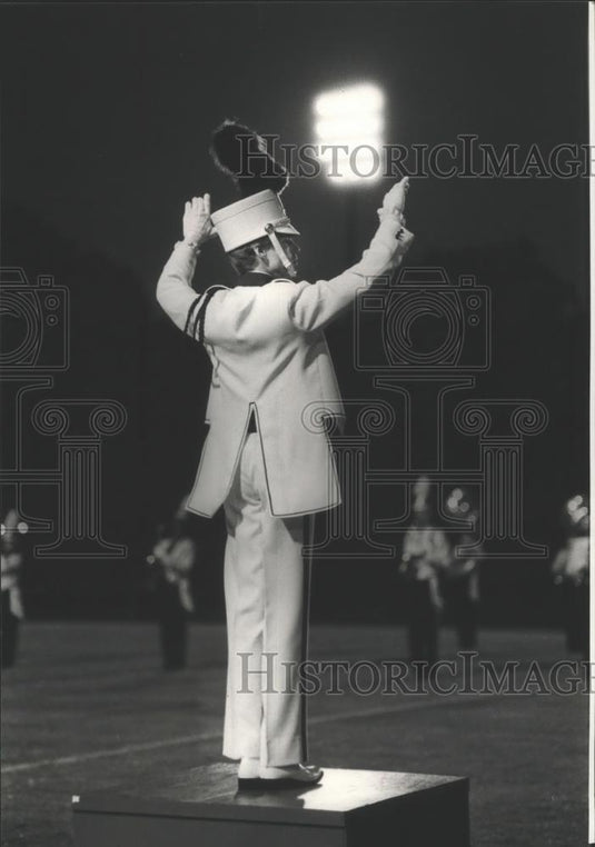 1982 Press Photo Bif Patterson directs Hueytown High Band at County Jamboree, AL - Historic Images