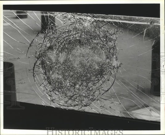 Press Photo broken window at Shelby County Jail, Alabama - abna12127 - Historic Images