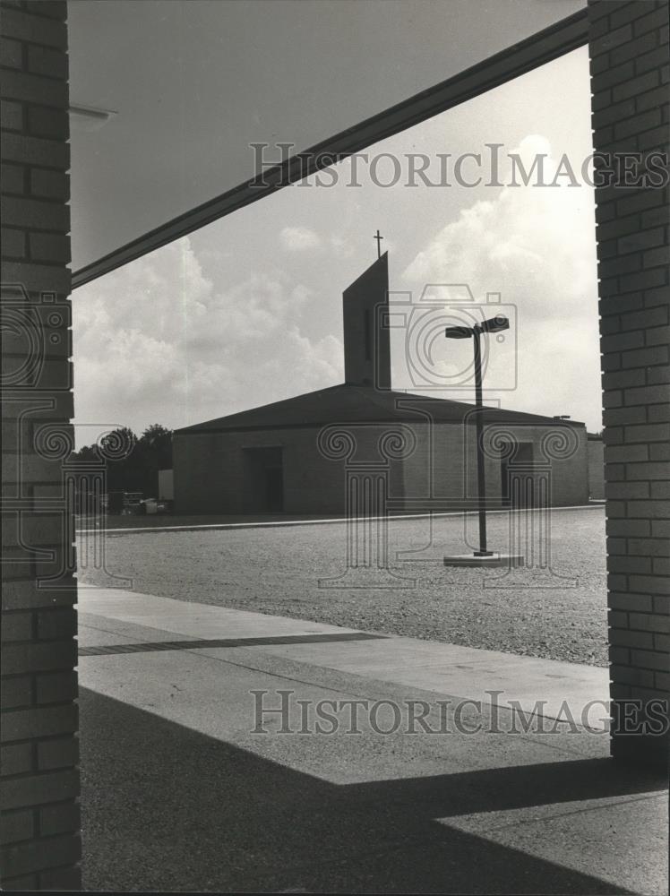 1984 Press Photo Lady of the Valley church, Shelby County, Alabama - abna12560 - Historic Images