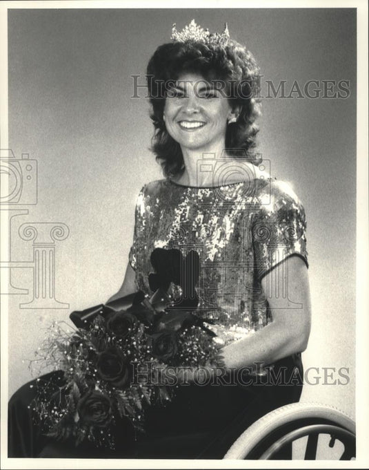 1987 Press Photo Miss Peggy SImpson "Miss Wheelchair America" - abna12606 - Historic Images