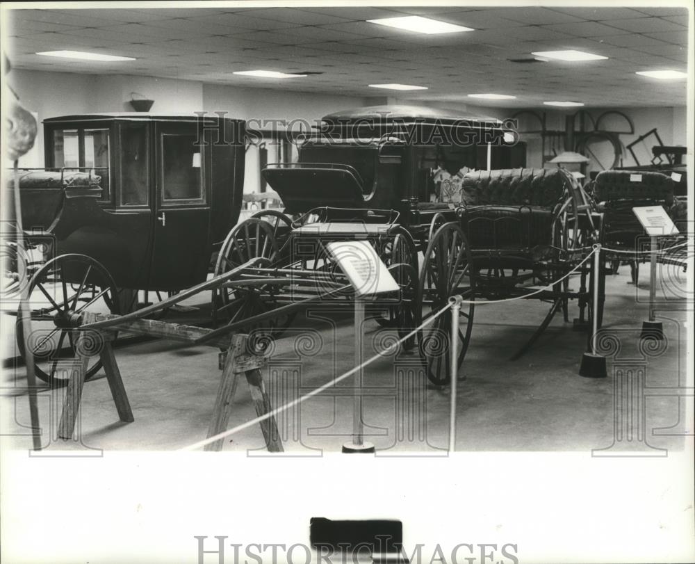 1982 Press Photo Old Fashioned Carriages Exhibited at Pike Museum, Troy, Alabama - Historic Images