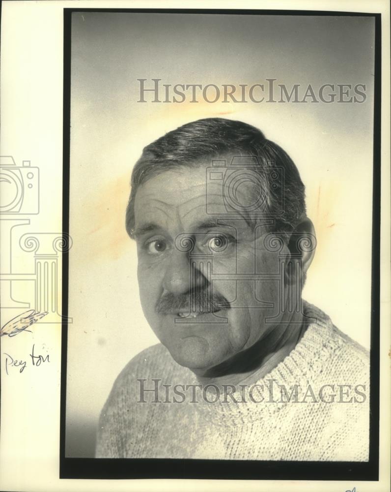 1992 Press Photo Portrait shot of Richard Peyton, 9th Alderman Candidate - Historic Images