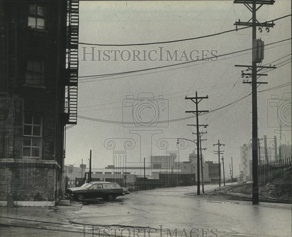 1983 Press Photo Site of Proposed prison near Trostel Tannery, Wisconsin - Historic Images