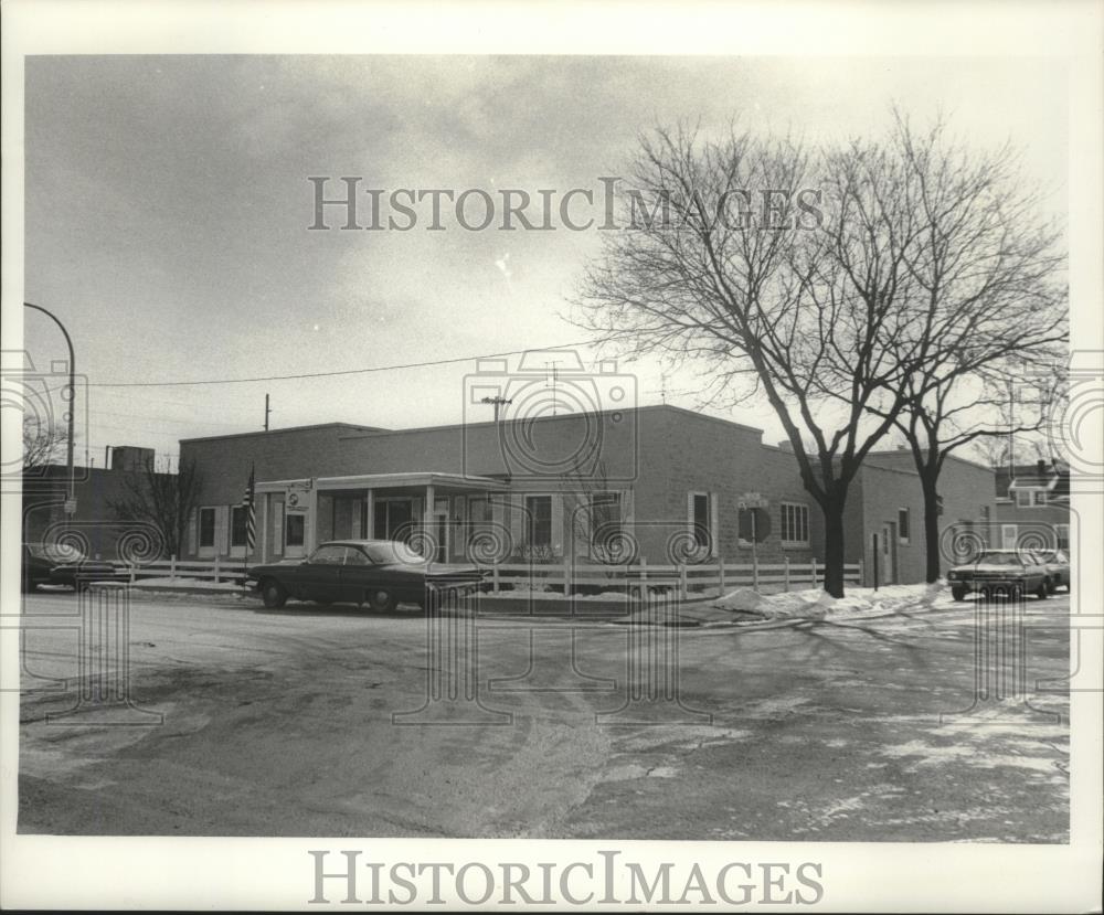 1976 Press Photo Perry Printing Press Journal Subsidiary, Wisconsin - mjb82434 - Historic Images