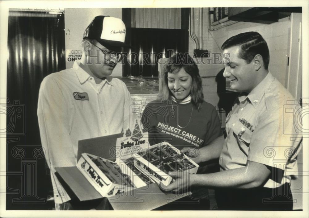 1990 Press Photo Chocolate House Product Manager, Steve Kulpa - mjb82488 - Historic Images