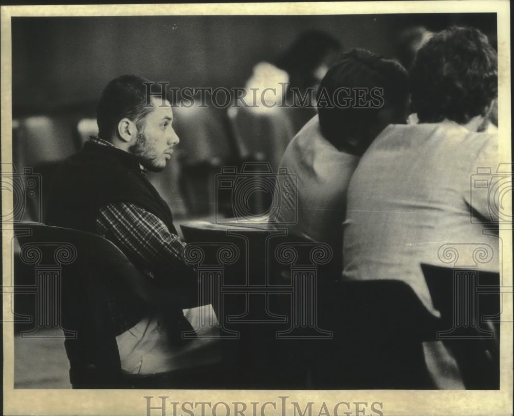 1982 Press Photo Glenn Osiecki charged with murder at Milwaukee court proceeding - Historic Images