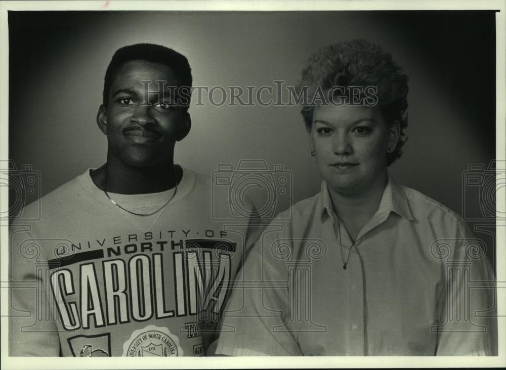 1991 Press Photo Robert and Sandi Robinson, Milwaukee Wisconsin - mjb83580 - Historic Images