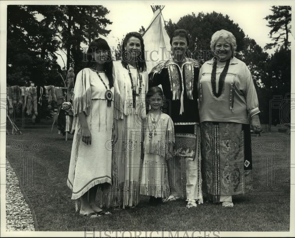 Penny With Reed Reed and Penny Kailing renew vows Native American style-Mequon, 1992 ...