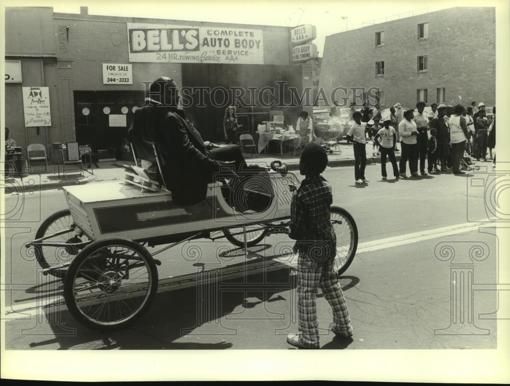 1981 Press Photo Juneteenth Day celebration, Milwaukee - mjb83698 - Historic Images