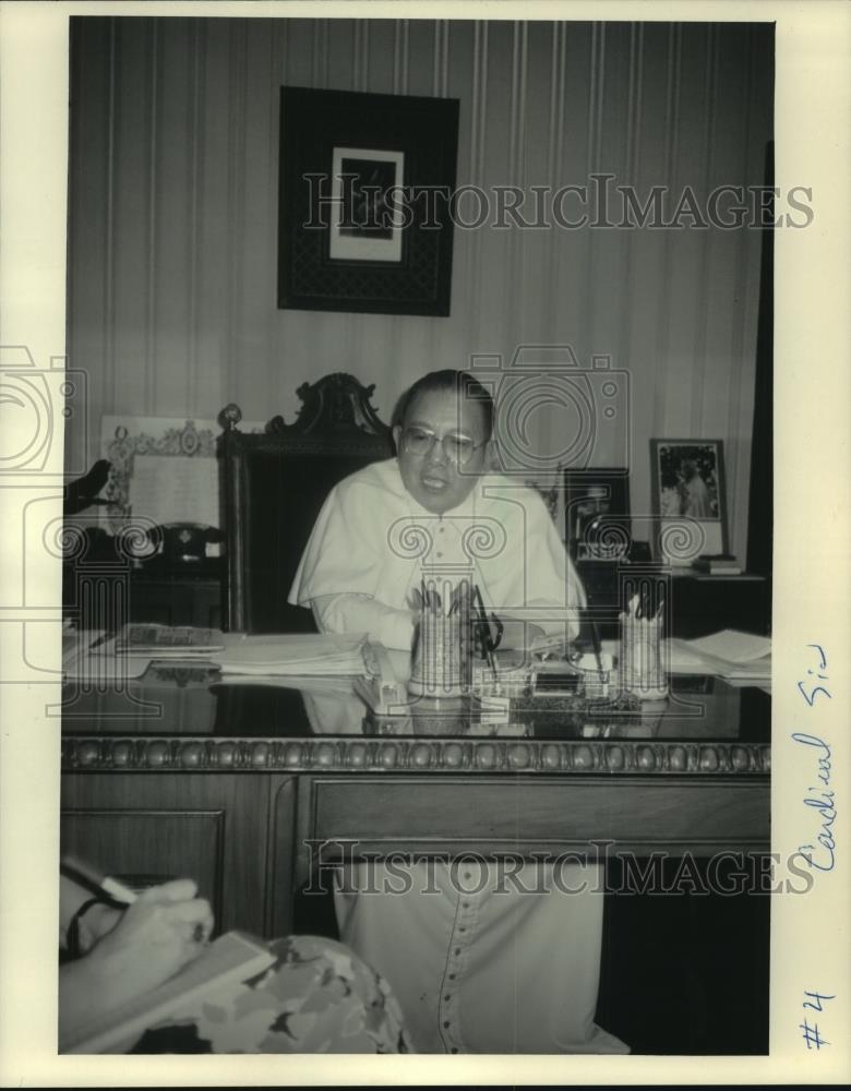 1986 Press Photo Cardinal Jaime Sin, Philippines - mjb84734 - Historic Images