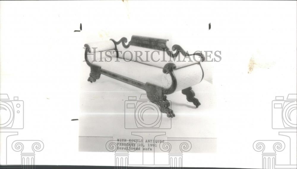 1991 Press Photo Scroll-End Sofa/Antique/Furniture - RSA35117 - Historic Images