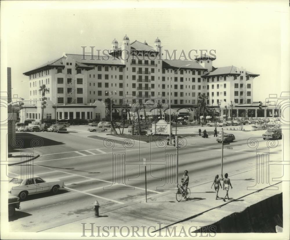 1987 Press Photo Hotel Galvez - mjb86076 - Historic Images