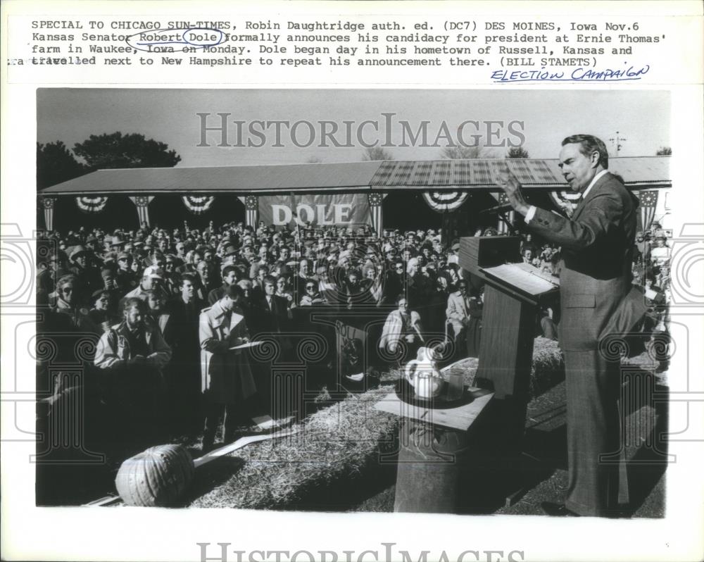 Kansas Senator Robert Dole announces Candidacy In Iowa. - RSA38357 - Historic Images
