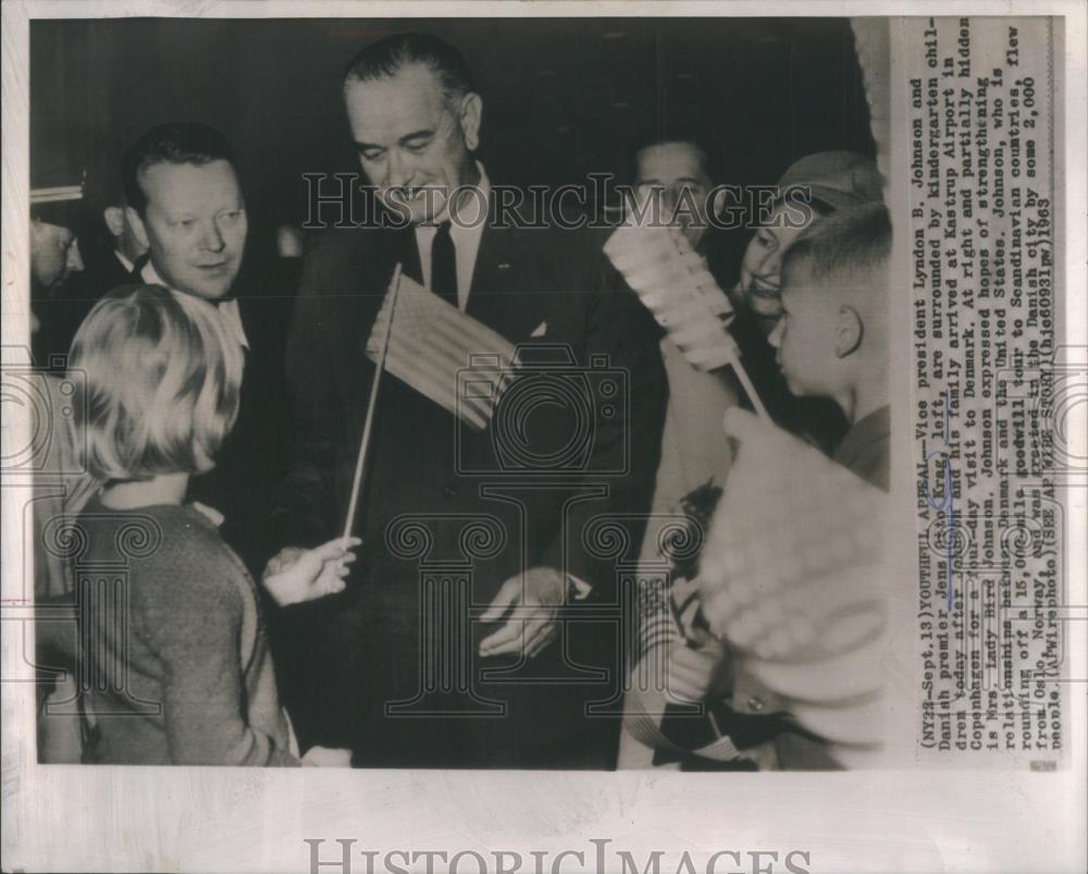 1963 Press Photo Lyndon Johnson Danish Jens Otte Krag - RSA43205 - Historic Images