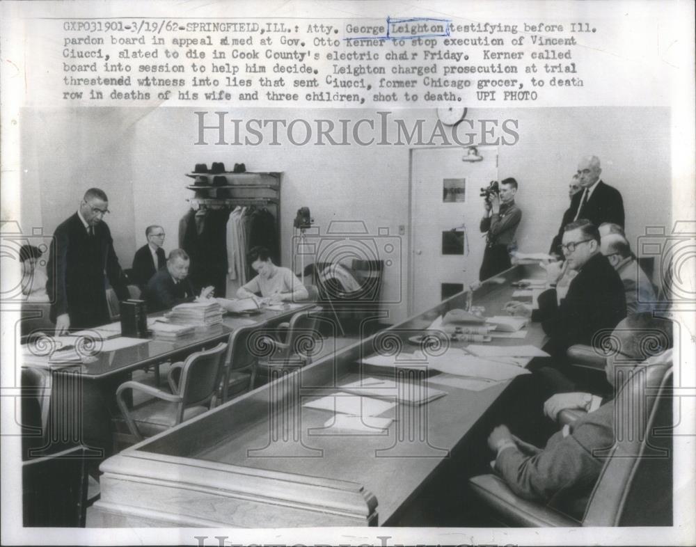 Attorney Leighton TestifyIllin, 1962 vintage press photo print