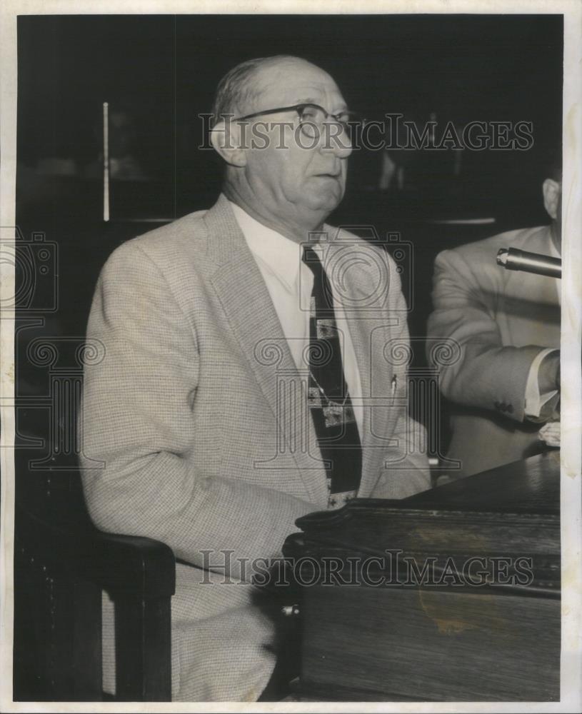 1955 Press Photo Lt. John J. Krika Officer Dougherty&#39;s - RSA46041 - Historic Images