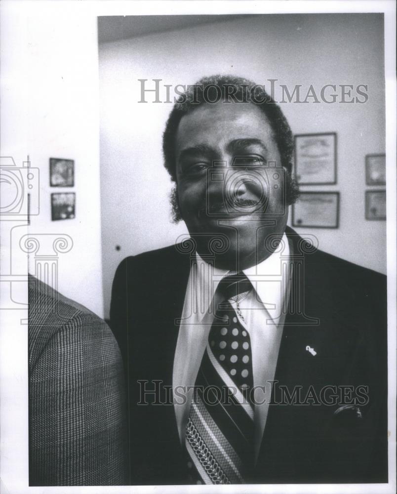 1995 Press Photo Marion Garnett Cook County Judge - RSA46575 - Historic Images