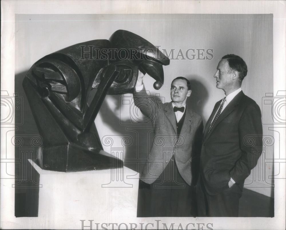 1953 Press Photo Chicago Art Institute Sculpture The Ho - RSA54307 - Historic Images