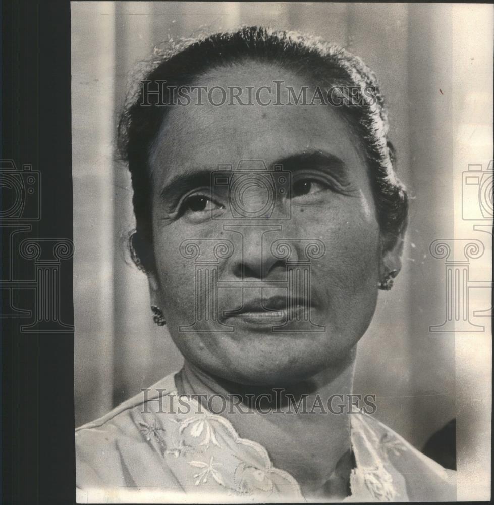 1966 Press Photo Mrs Macaria Amurao Mother Survivor Nurse Massacre - RSA68719 - Historic Images