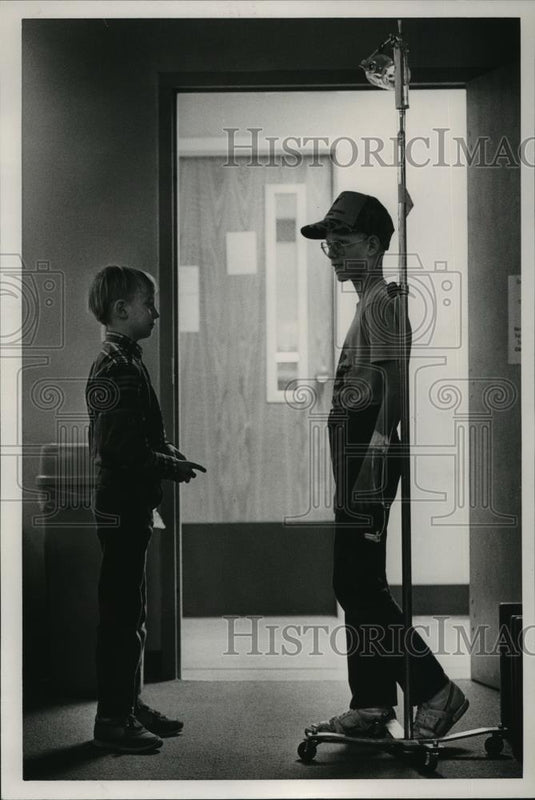 1987 Press Photo Cancer Patients Marcus Hood and Donald Ray Hall, Jr., Alabama - Historic Images