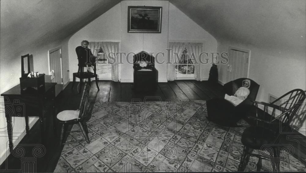 1981 Press Photo Moody-Warner House attic bedroom in Tuscaloosa, Alabama - Historic Images