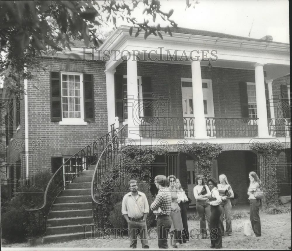 1978 Press Photo University of Alabama students at Gorgas home, Tuscaloosa - Historic Images