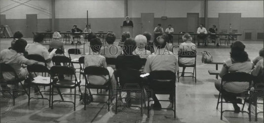 1980 Press Photo crowd at Graysville, Alabama, political forum - abna14659 - Historic Images