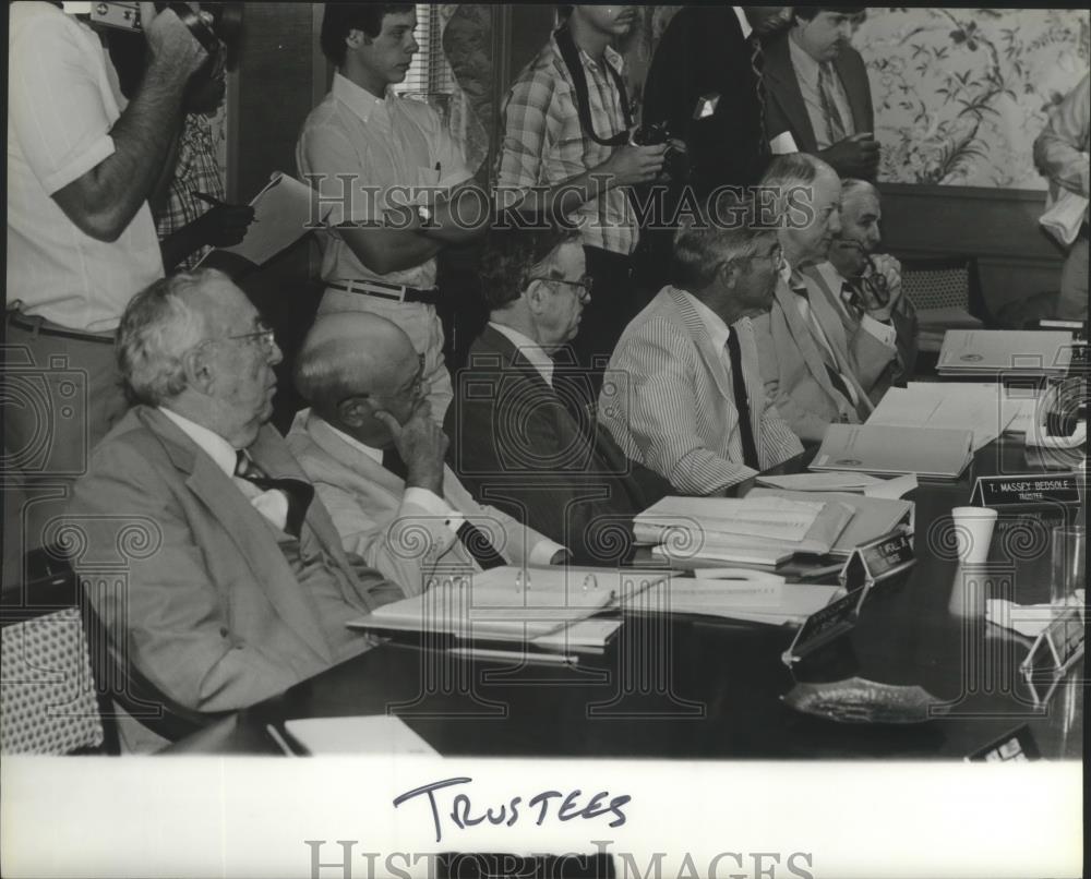 1980 Press Photo University of Alabama Board of Trustees, Tuscaloosa - Historic Images