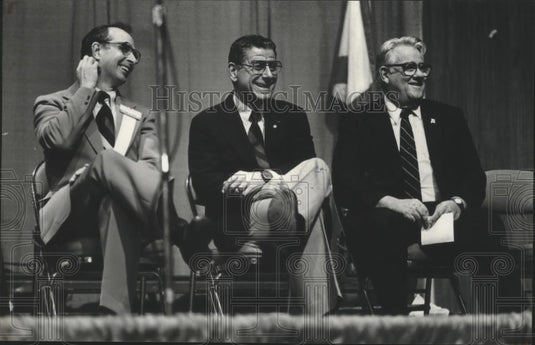 1982 Press Photo George O'Brian, Emory Folmar and Stuart Gaines on Platform - Historic Images