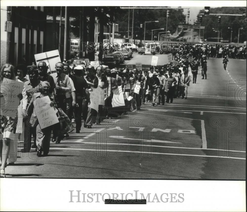 1979 Press Photo Birmingham, Alabama City Employees Protesting - abna15270 - Historic Images