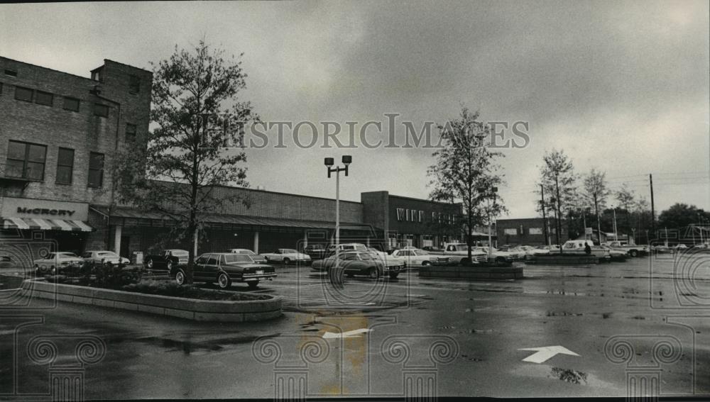 Press Photo North Birmingham Plaza, Alabama - abna15879 - Historic Images