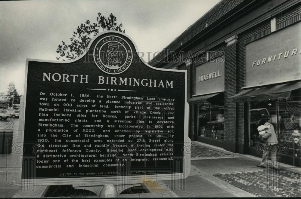 Press Photo Braswell Furniture, Alabama Historical Commission Sign, Birmingham - Historic Images