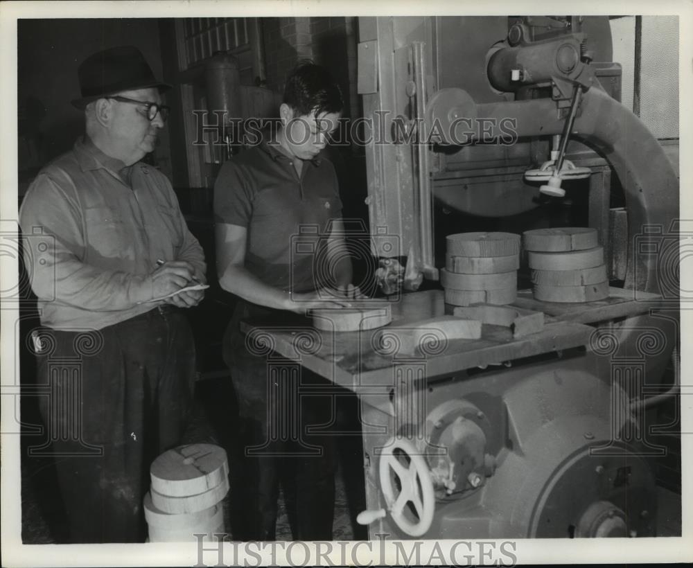 Press Photo Student and teacher work at Gadsden School of Trades - abna15997 - Historic Images