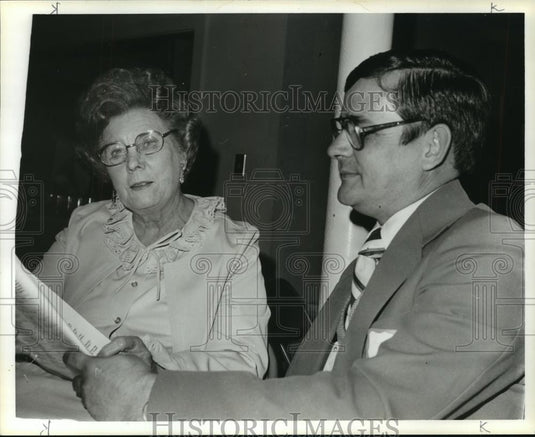 1979 Press Photo Lona Mae Wilson directs Easter Pageant in Moundville, Alabama - Historic Images