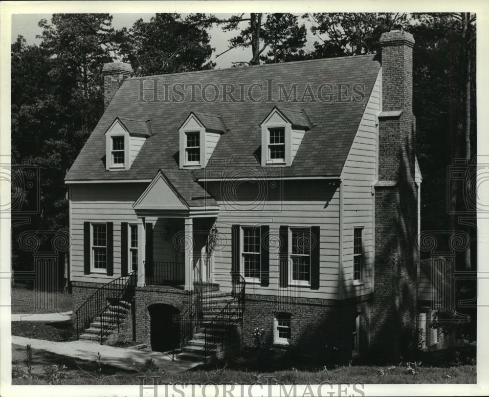 1979 Press Photo Home on Dunbarton Drive in Mountain Brook, Alabama - abna16459 - Historic Images