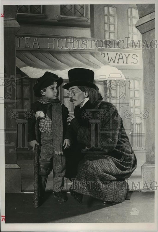 1989 Press Photo Actors from "A Christmas Carol" at Birmingham theater - Historic Images