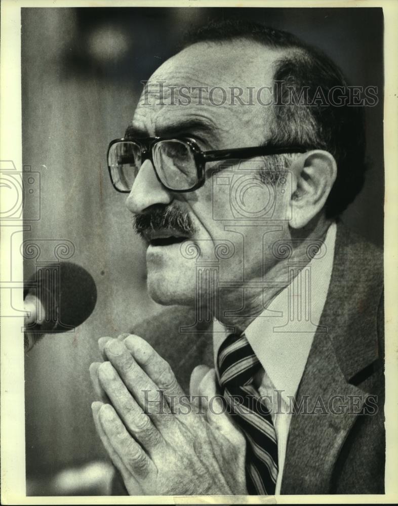 1979 Press Photo Alfred Kahn, speaking to Joint Economic Committee, Washington. - Historic Images